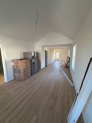 406 Church St, Portland, TN 37148