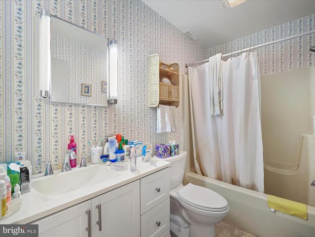 1 PRINCETON PL, Hagerstown, MD 21742