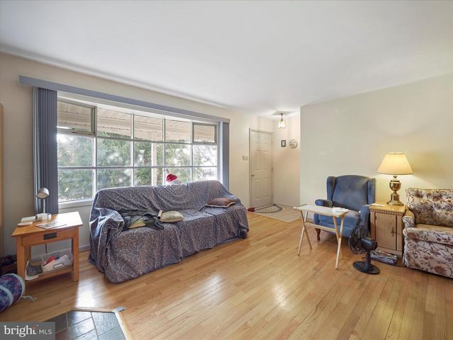 1 PRINCETON PL, Hagerstown, MD 21742