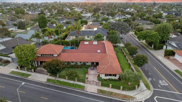 1511 Santiago Drive, Newport Beach, CA 92660