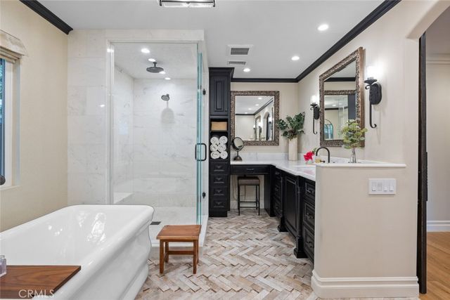 1511 Santiago Drive, Newport Beach, CA 92660
