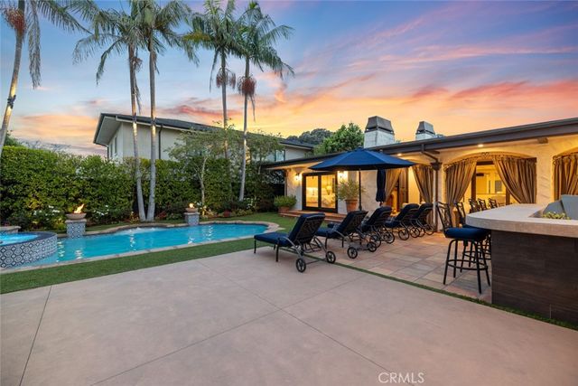 1511 Santiago Drive, Newport Beach, CA 92660