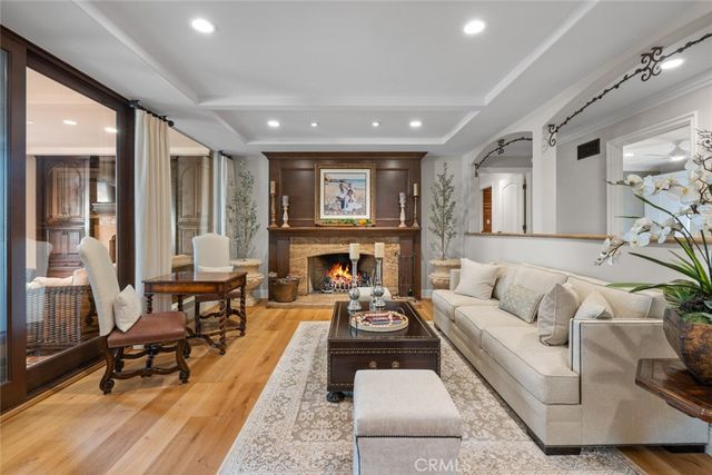 1511 Santiago Drive, Newport Beach, CA 92660