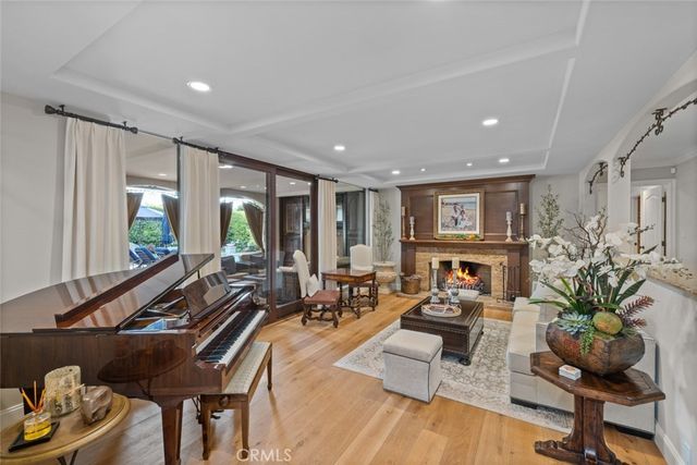1511 Santiago Drive, Newport Beach, CA 92660