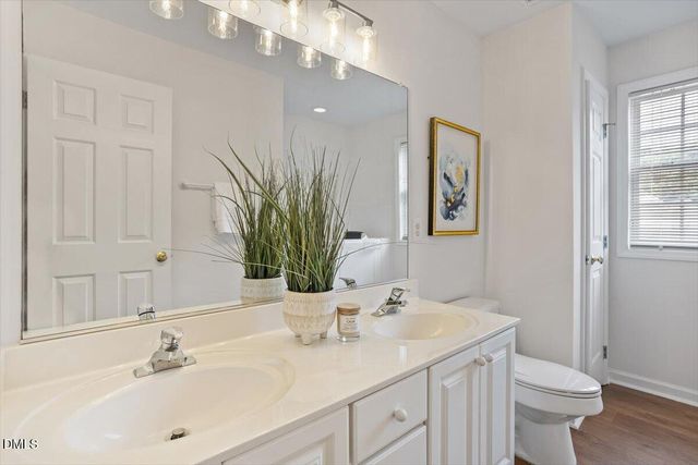 8017 Criswell Crescent, Raleigh, NC 27615