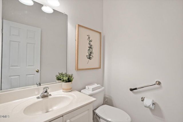 8017 Criswell Crescent, Raleigh, NC 27615