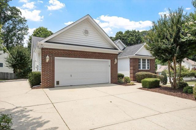 8017 Criswell Crescent, Raleigh, NC 27615