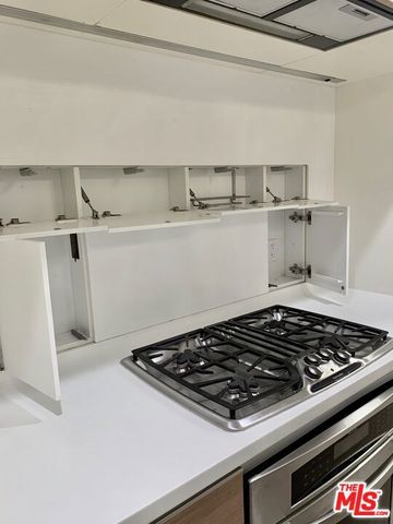 4189 Vineland Avenue 109, Studio City, CA 91602