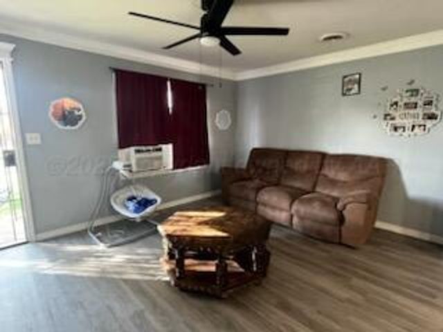 1322 DAHLIA Street, Amarillo, TX 79107