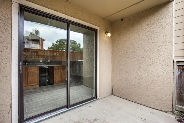 4748 Old Bent Tree Lane 401, Dallas, TX 75287