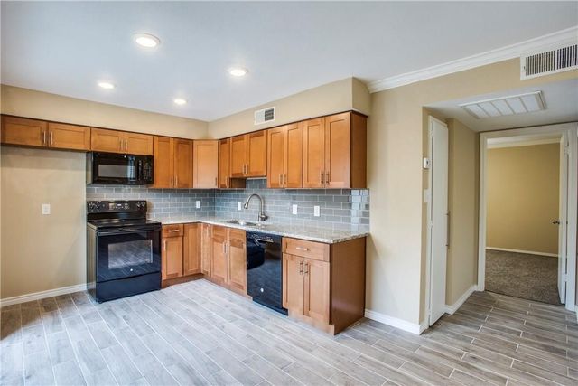 4748 Old Bent Tree Lane 401, Dallas, TX 75287