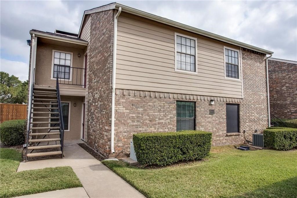 4748 Old Bent Tree Lane 401, Dallas, TX 75287