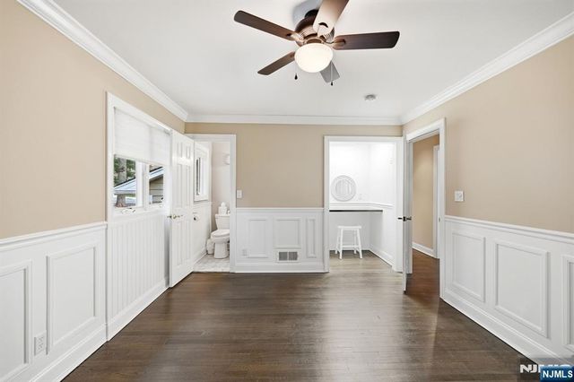 164 Leach Avenue, Park Ridge, NJ 07656