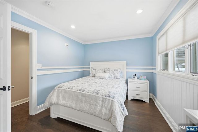 164 Leach Avenue, Park Ridge, NJ 07656