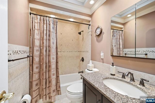 164 Leach Avenue, Park Ridge, NJ 07656