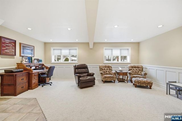 164 Leach Avenue, Park Ridge, NJ 07656