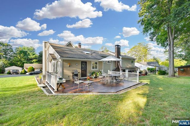 164 Leach Avenue, Park Ridge, NJ 07656