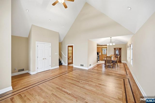 164 Leach Avenue, Park Ridge, NJ 07656