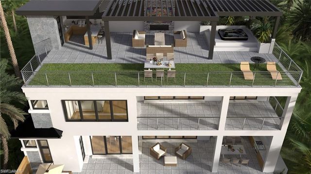 10337 Vanderbilt DR, Naples, FL 34108