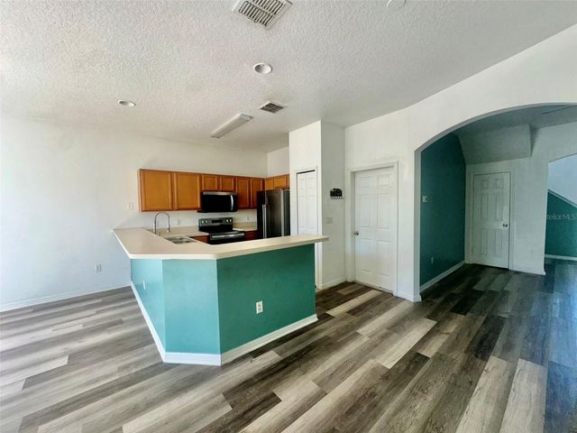 4304 PARADISE COVE COURT, Kissimmee, FL 34746