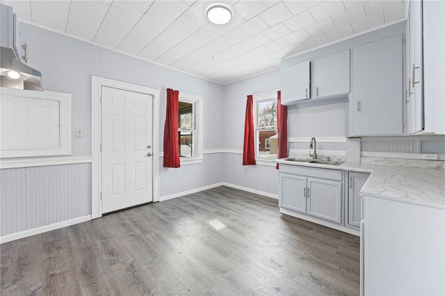 459 Parsells Avenue, Rochester, NY 14609