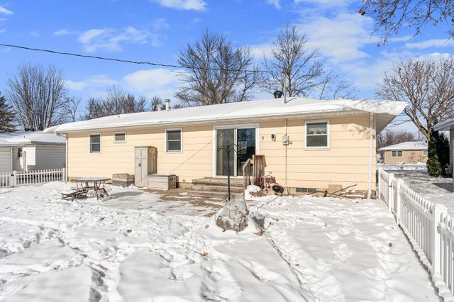 361 13th Street NE, Owatonna, MN 55060