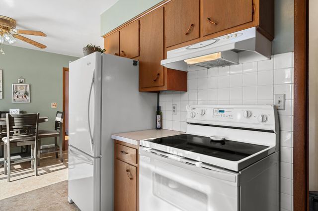 361 13th Street NE, Owatonna, MN 55060