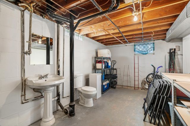 361 13th Street NE, Owatonna, MN 55060