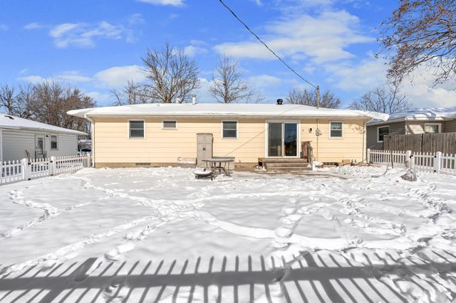 361 13th Street NE, Owatonna, MN 55060