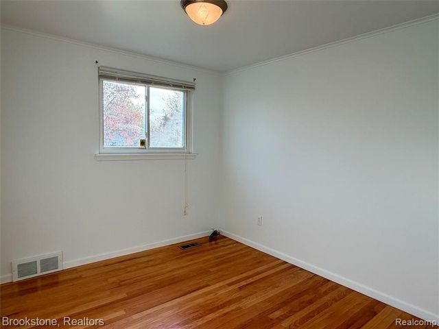 8912 Ardel Drive, Sterling Heights, MI 48314