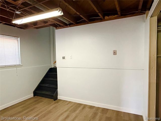 8912 Ardel Drive, Sterling Heights, MI 48314