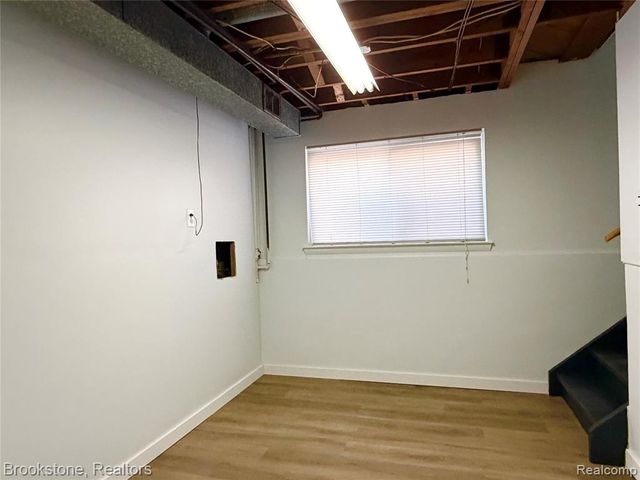 8912 Ardel Drive, Sterling Heights, MI 48314