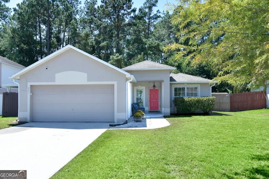 261 Pine Bluff Drive, Kingsland, GA 31548
