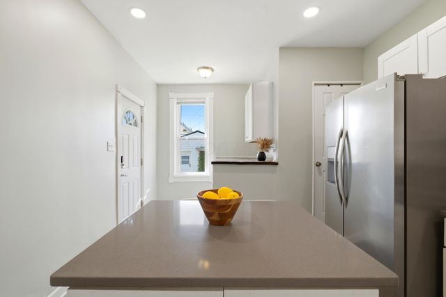 1085 Oregon Avenue, Columbus, OH 43201