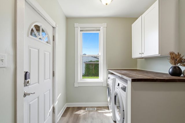1085 Oregon Avenue, Columbus, OH 43201