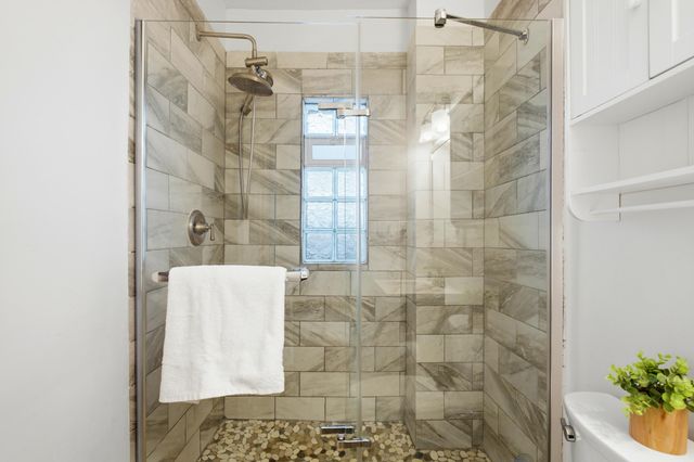1085 Oregon Avenue, Columbus, OH 43201