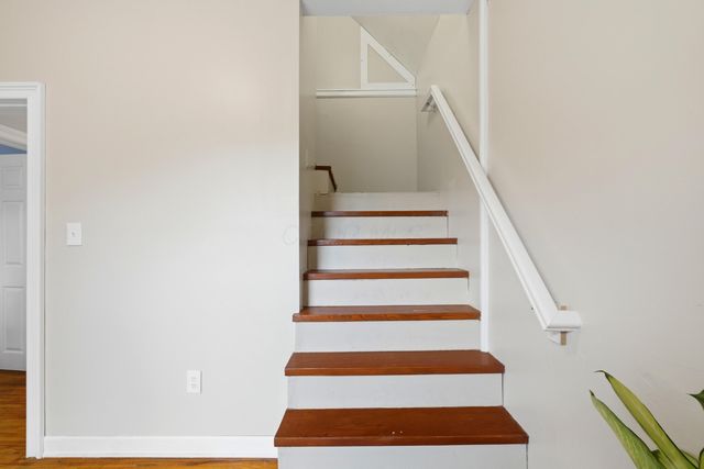 1085 Oregon Avenue, Columbus, OH 43201