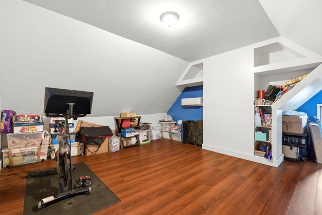 1085 Oregon Avenue, Columbus, OH 43201