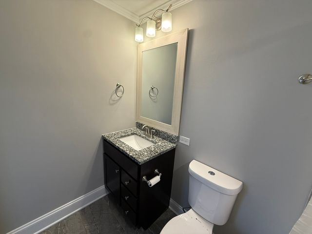 420 74th Street 204, Downers Grove, IL 60516