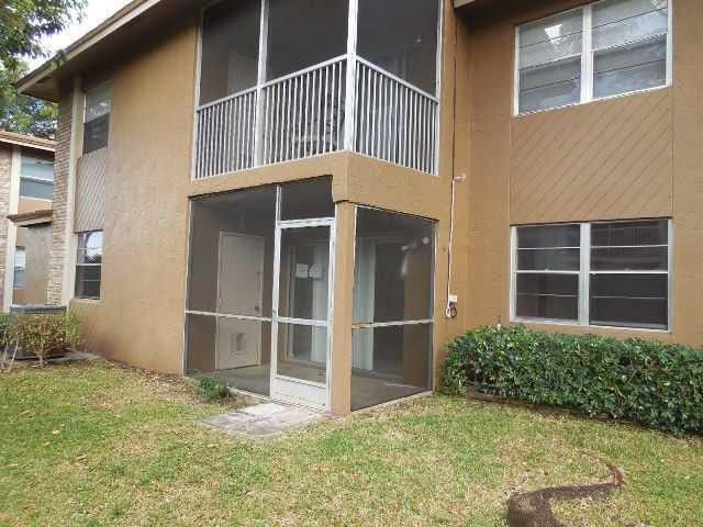 8393 Royal Palm Bl 102, Coral Springs, FL 33065