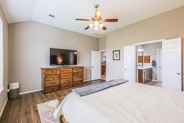 7807 Riverine Terrace Drive, Richmond, TX 77406