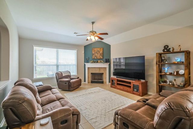 7807 Riverine Terrace Drive, Richmond, TX 77406