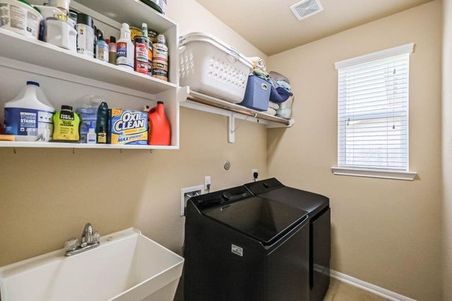 7807 Riverine Terrace Drive, Richmond, TX 77406