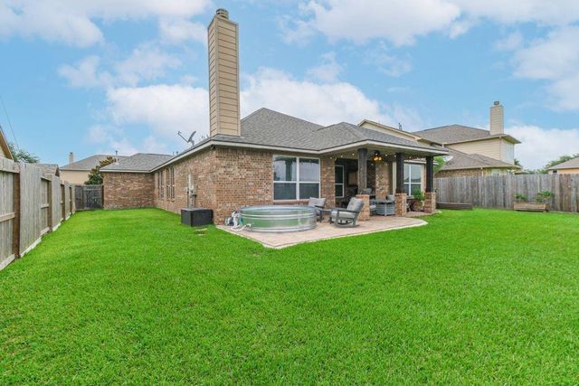 7807 Riverine Terrace Drive, Richmond, TX 77406