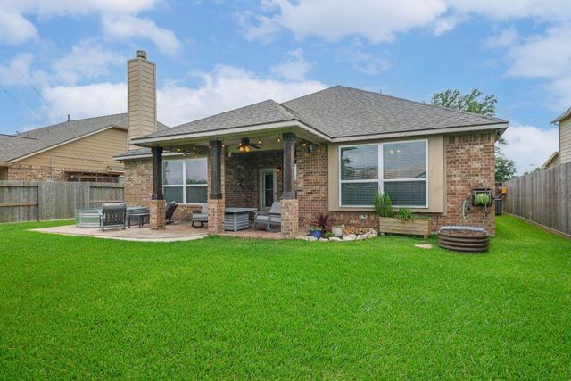 7807 Riverine Terrace Drive, Richmond, TX 77406
