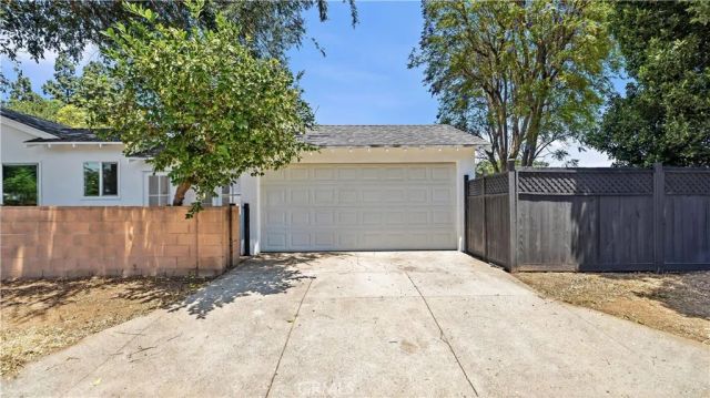 7500 Vassar, Canoga Park, CA 91303