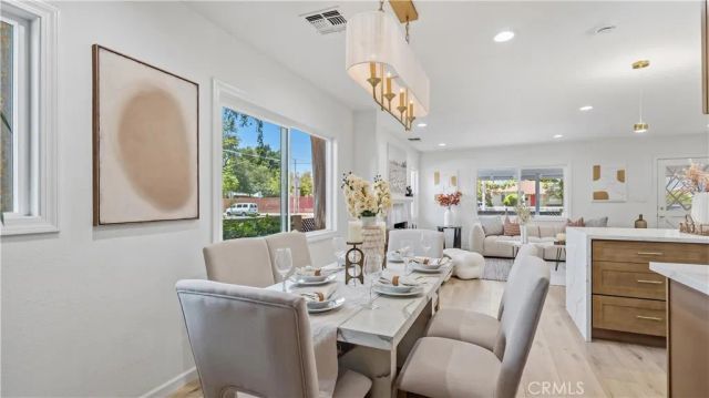 7500 Vassar, Canoga Park, CA 91303