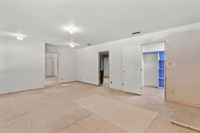 1702 Springdale St, Longview, TX 75604