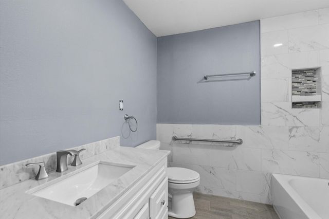 1702 Springdale St, Longview, TX 75604