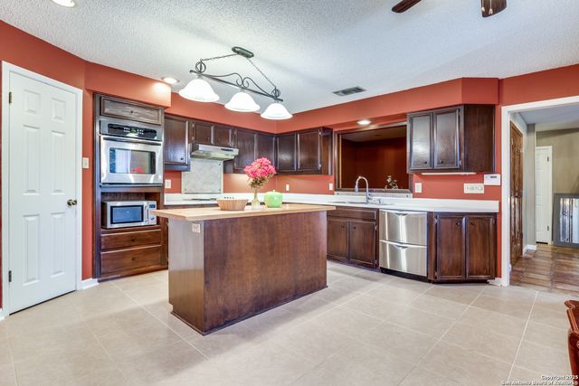 3459 River Path, San Antonio, TX 78230